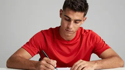 Florian Wirtz steht kurz vor der Unterzeichnung einer Vertragsverlängerung bei Bayer Leverkusen, die den Offensivspieler...
