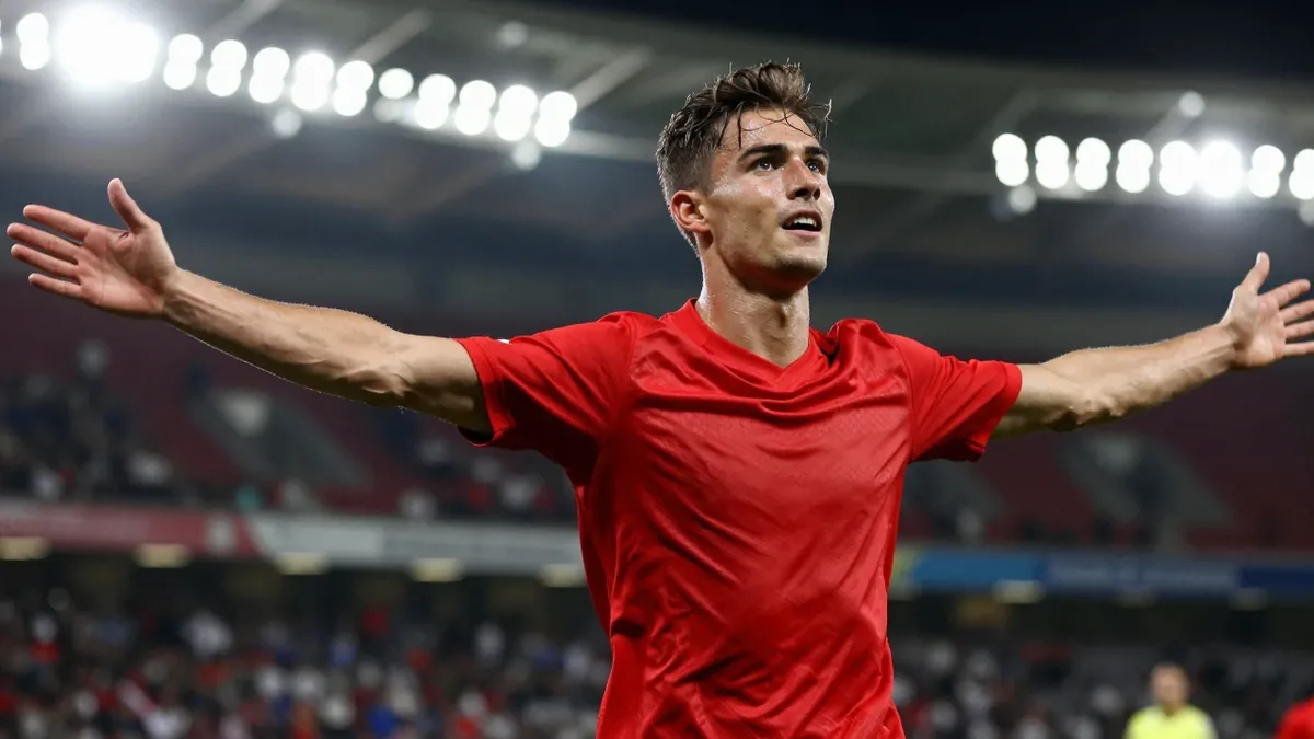 American forward Cole Campbell scored on his first Bundesliga start for Elversberg, helping them to a shock 3-2 win over...