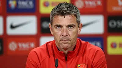 Bayer-Leverkusen-Trainer Carles Martínez äußerte sich zur Zukunft von Robert Andrich und gab Klarheit über die...