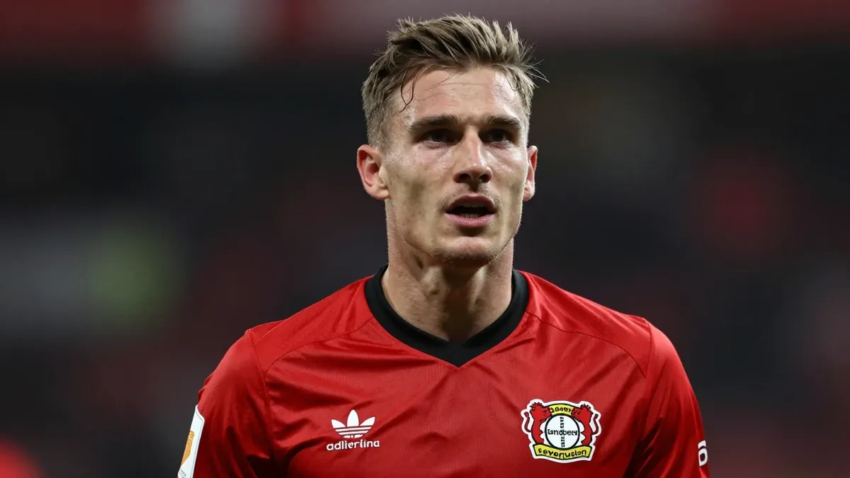 Facundo Medina, the Argentine defender mentored by Lionel Messi, returned from injury to score in Bayer Leverkusen's 3-0...