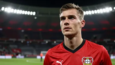 Die Bundesliga hat das Spitzenspiel zwischen Bayer Leverkusen und Bayern München für den 15