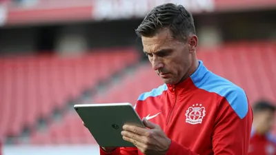 Bayer Leverkusen is reportedly negotiating a surprise move for a Barcelona star to bolster their attack ahead of the...